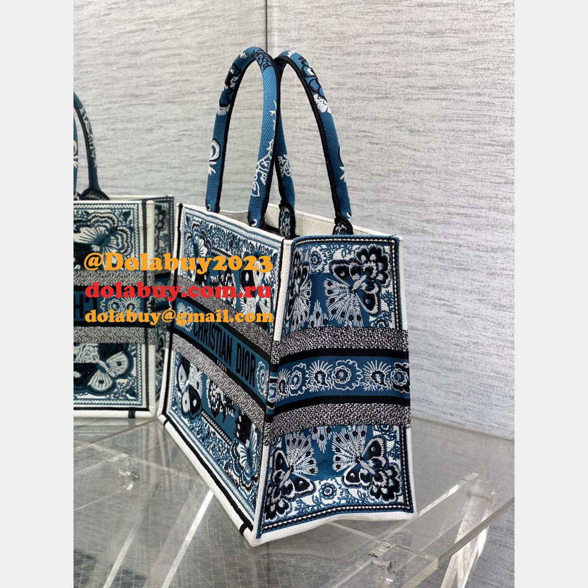 We Offer 1:1 Perfect Quality Designer Replica Dior CD Book Tote Wholesale