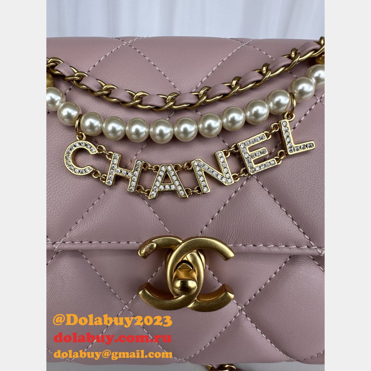 Top Quality CC Shiny Lambskin Crossbody Bag AS4986