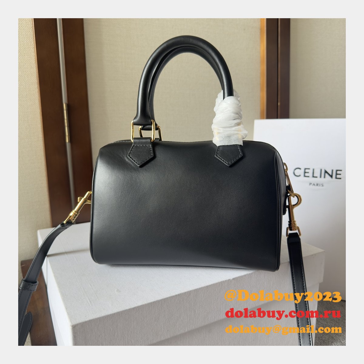 Luxury Celine 197582 Triomphe Small Boston Bag