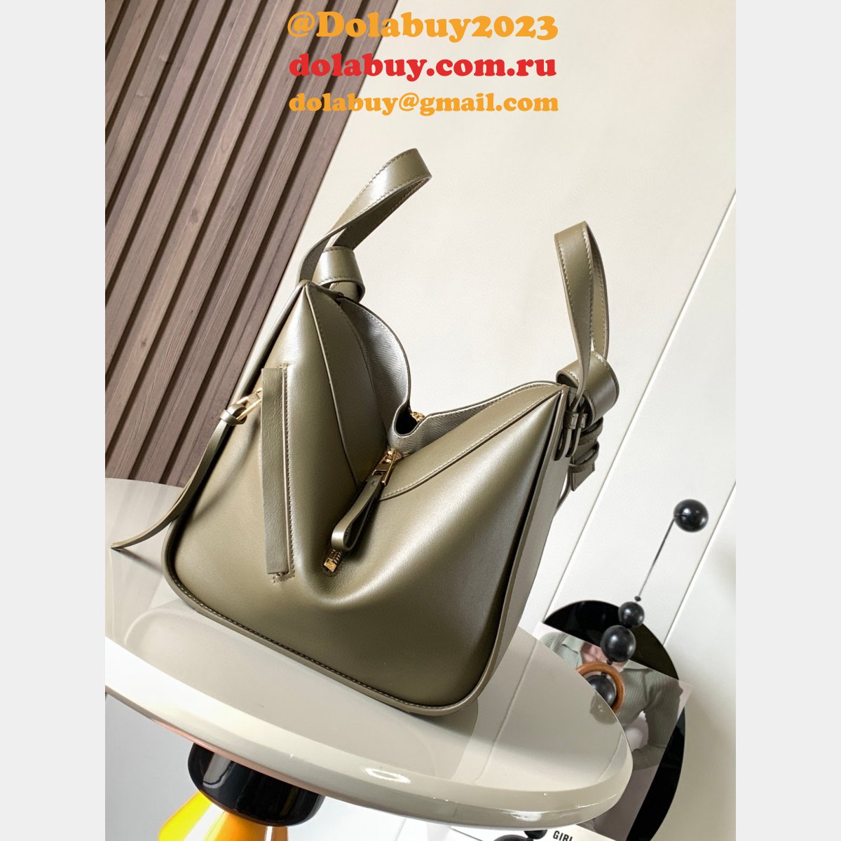 Compact Loewe Hammock Bag In Classic Calfskin Replica Best 20.8cm