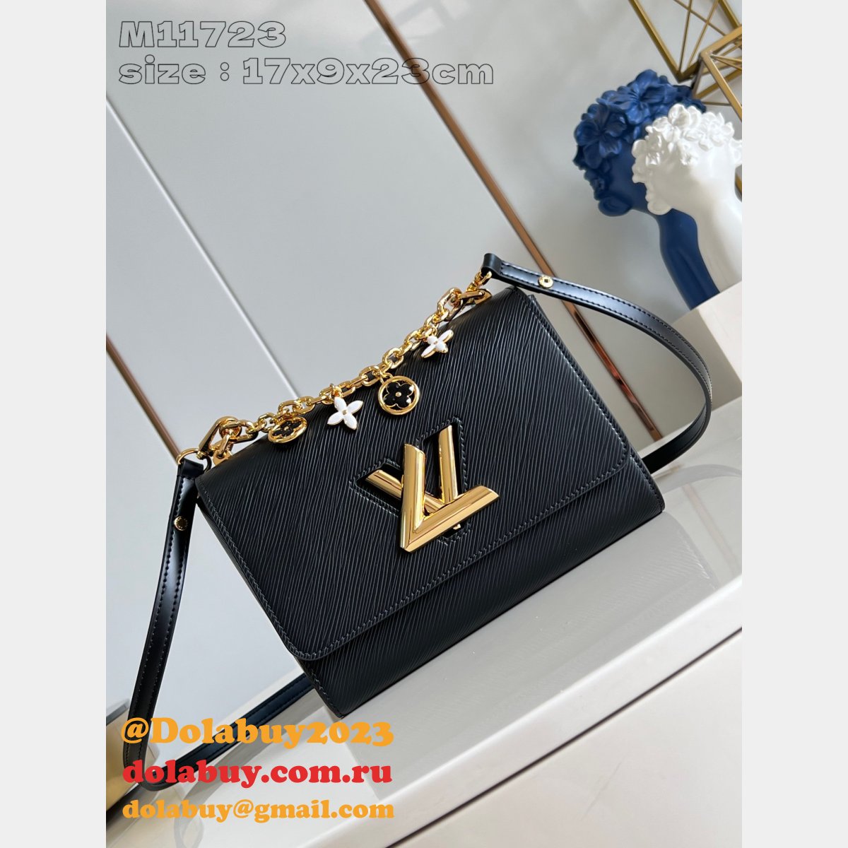 Louis Vuitton 1:1 Mirror M11723 Twist Copy Epi Black/White Bags