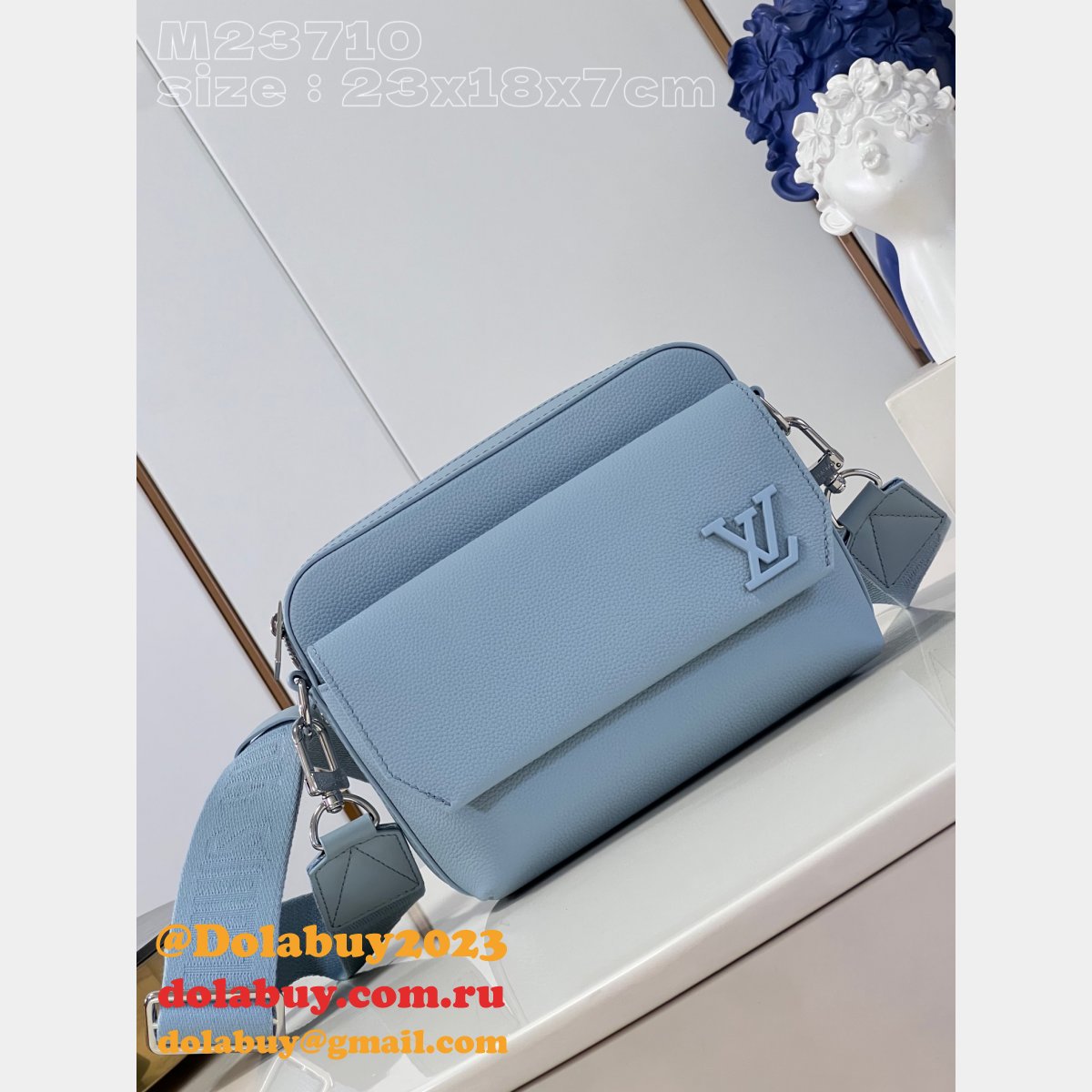 7 Star Fastline Messenger LV Aerogram M23710 Replica Louis Vuitton Bag