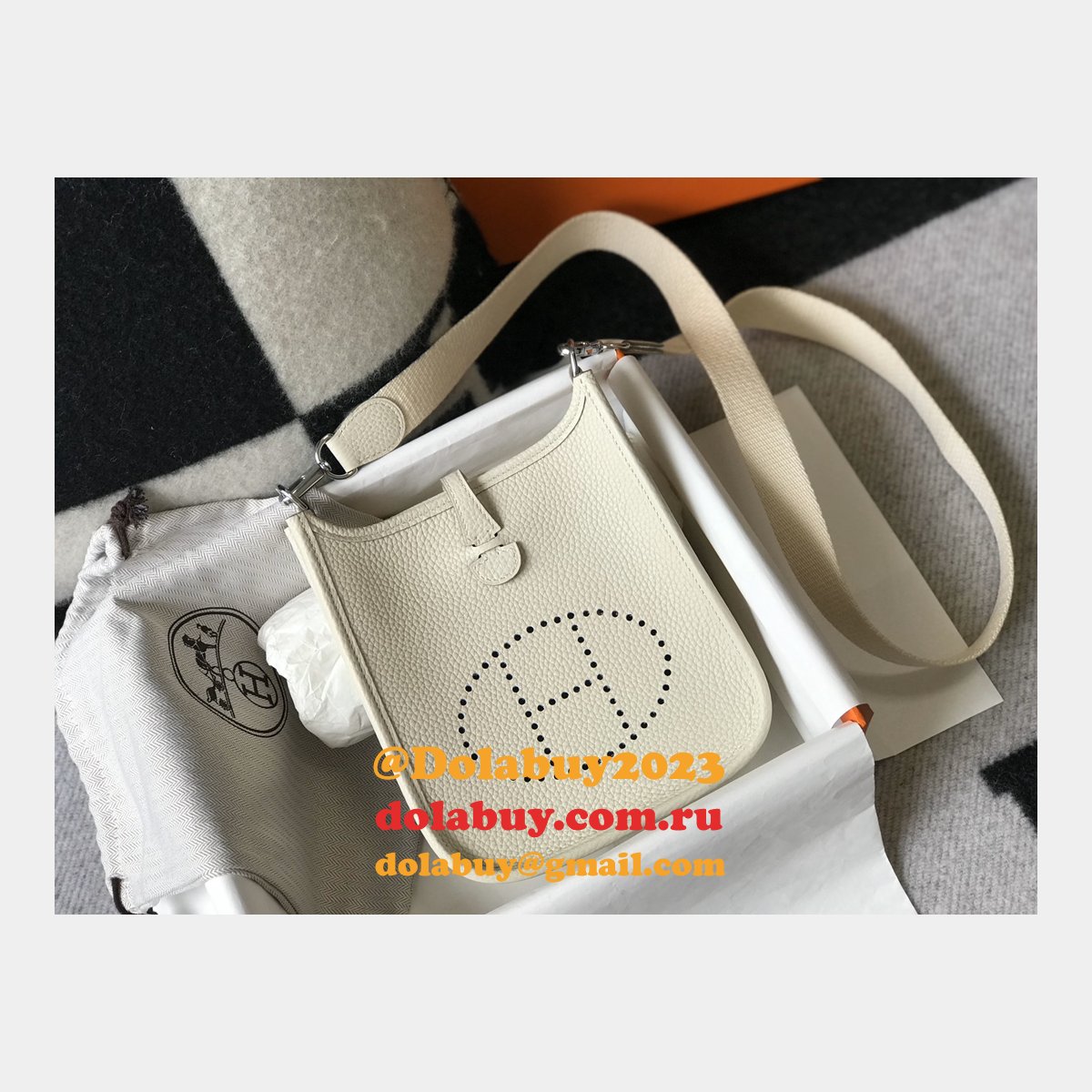 Hermes Evelyne Handbags Replica  off White