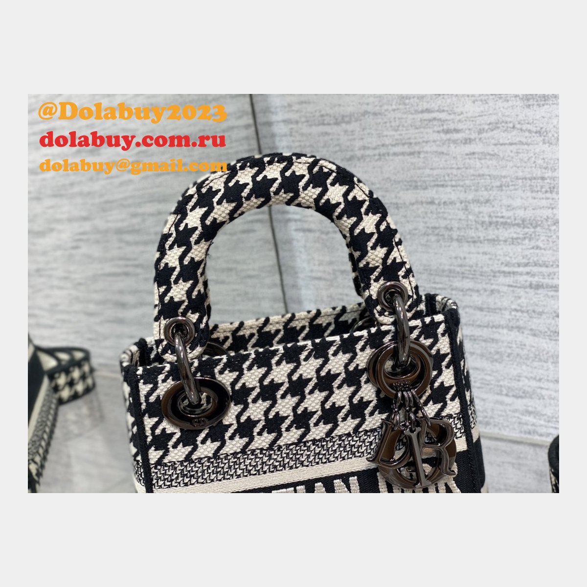 The Best Lady Dior 17/24cm Top Quality Replica Designer Bag