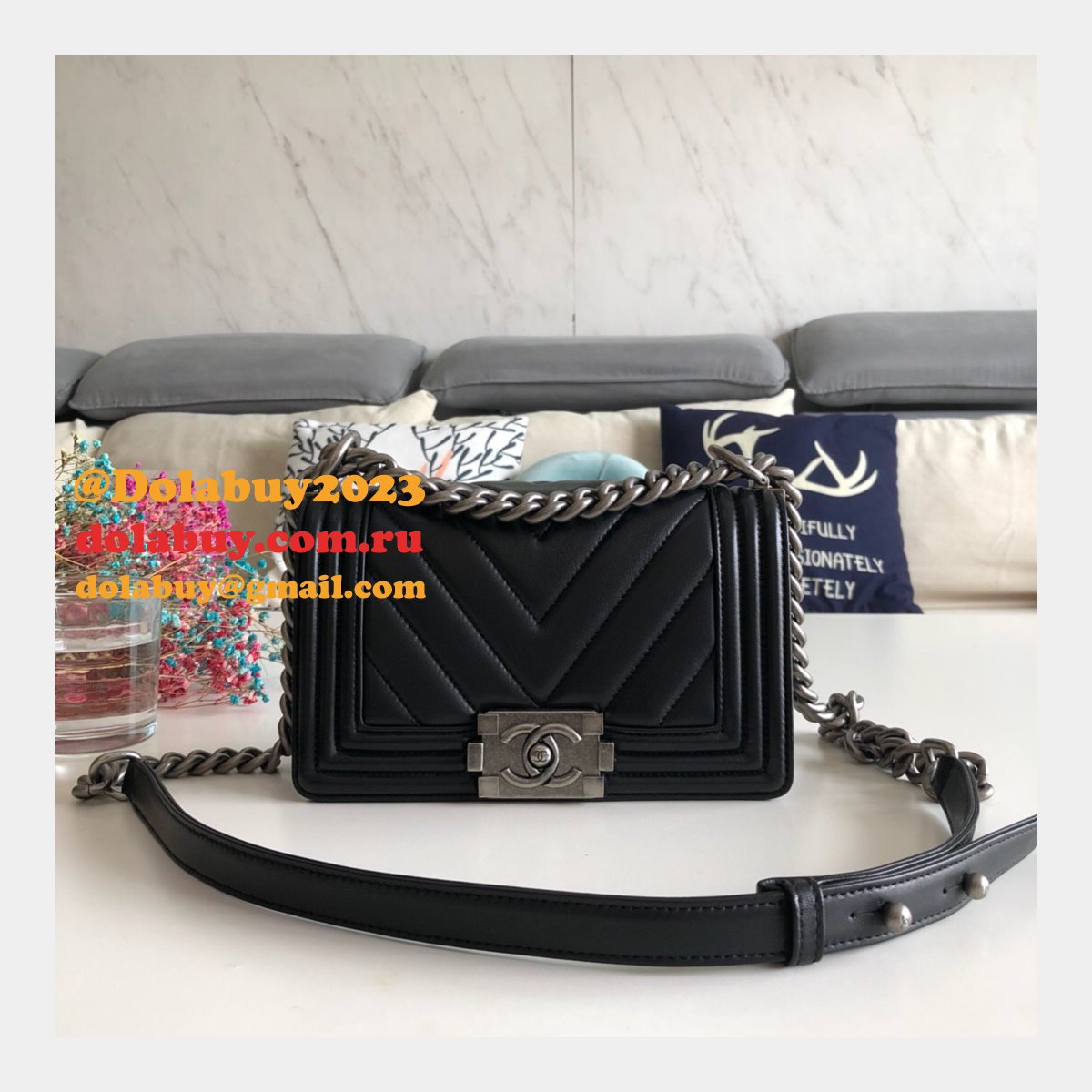 Luxury CC V Le Boy Replica 7 Star Black Bags lambskin 20cm