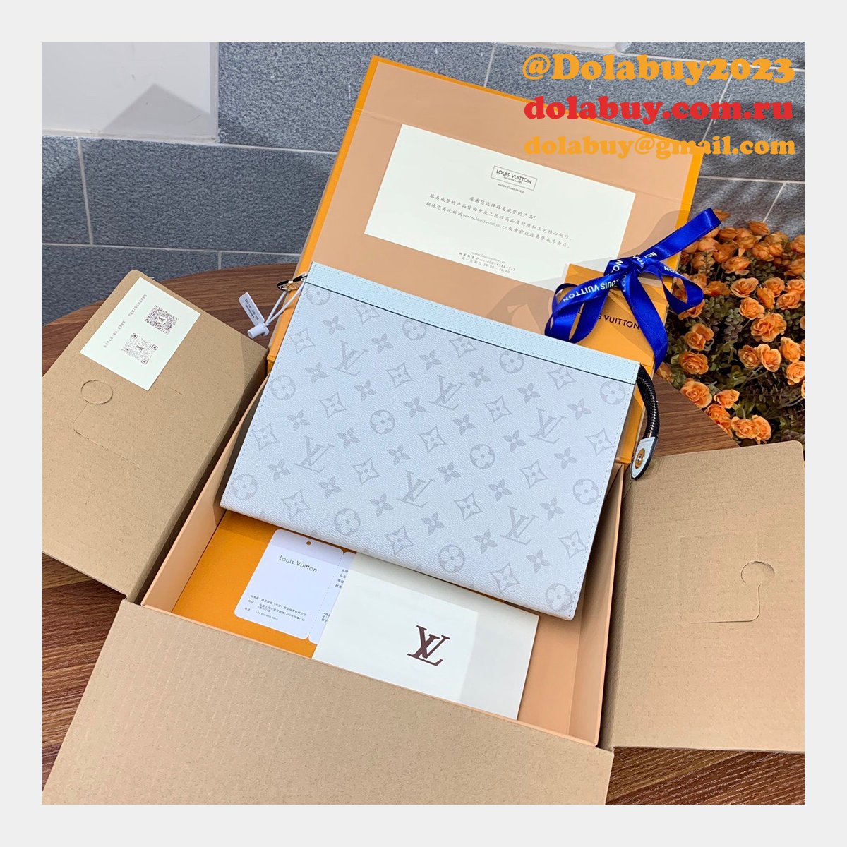 Louis Vuitton M69535 Luxury Pochette Voyage MM G66 China Replica