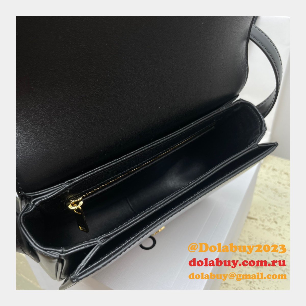 1:1 Replica Celine Triomphe Teen Luxury Handbag