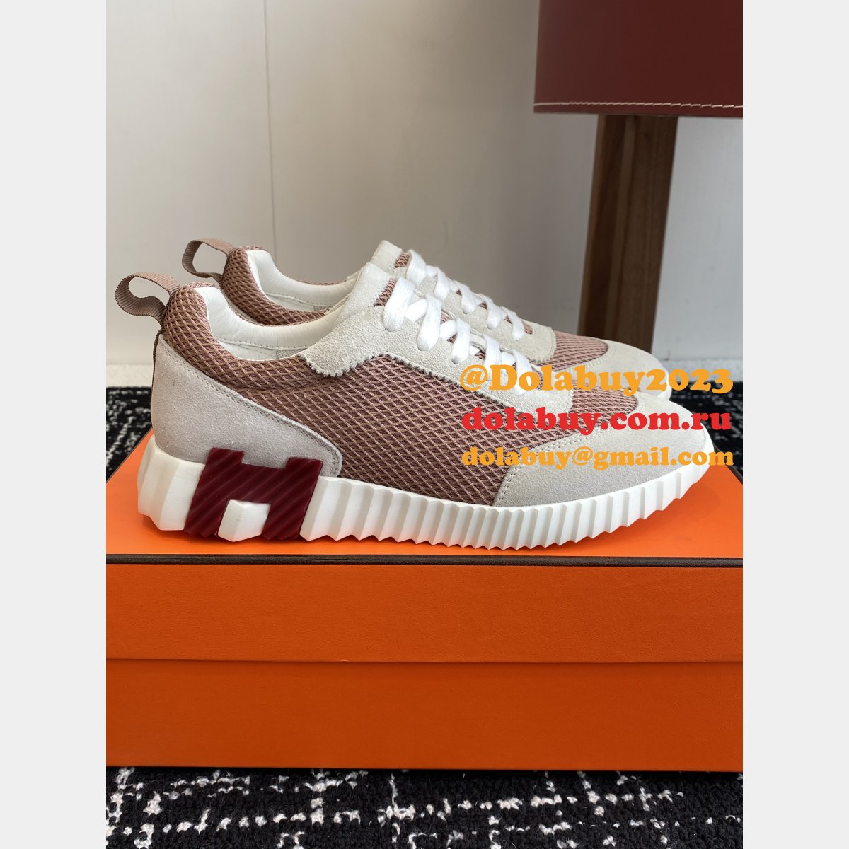 Top Designer Hermes Bouncing Sneaker