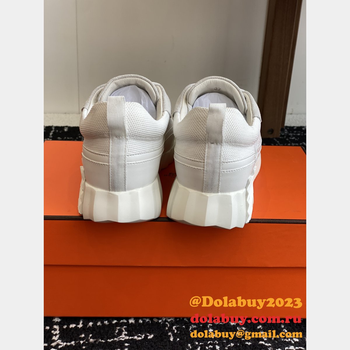 7 Star Hermes Bouncing Sneaker