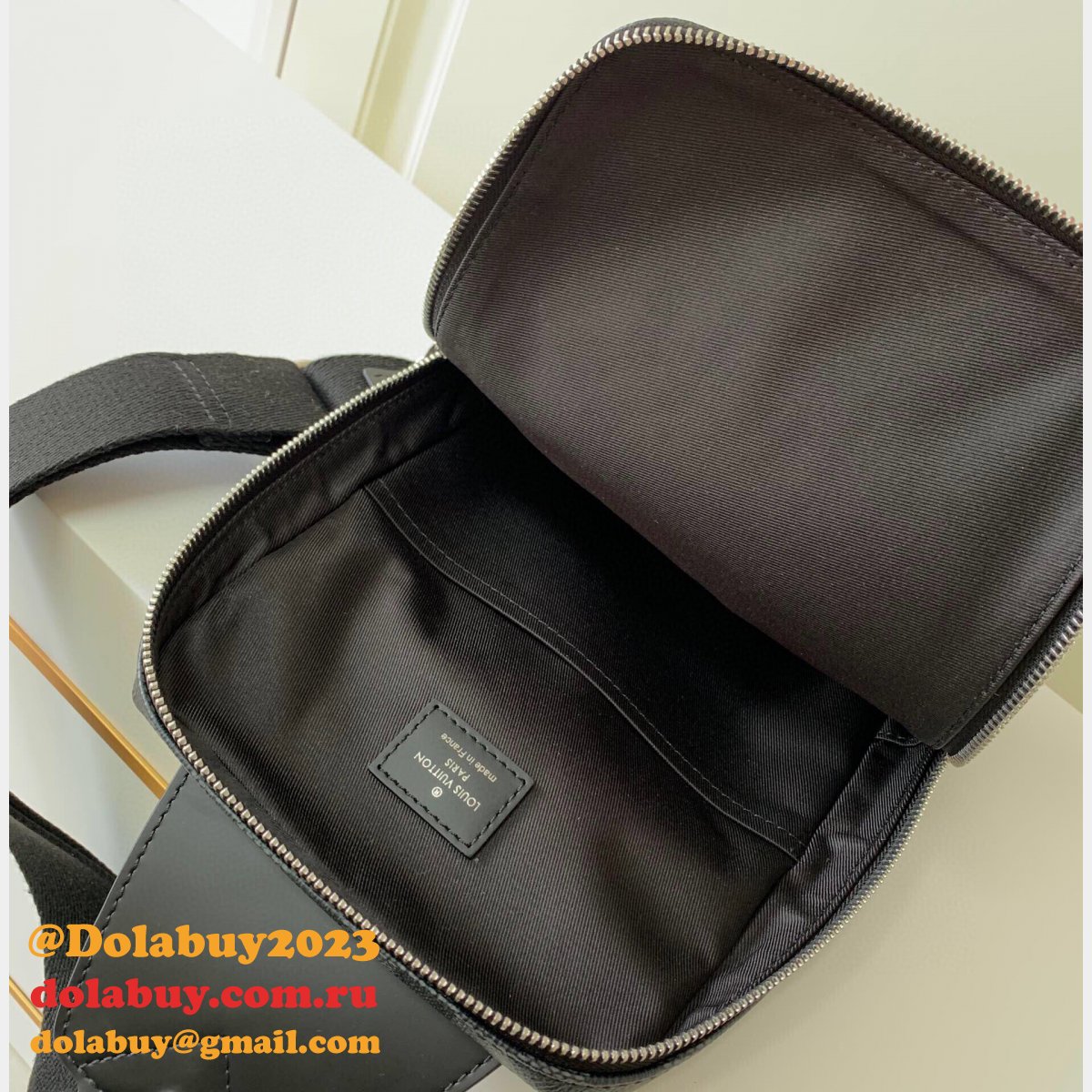 Louis Vuitton Replicas Avenue Sling Bag Damier Graphite Canvas N41719 Grey