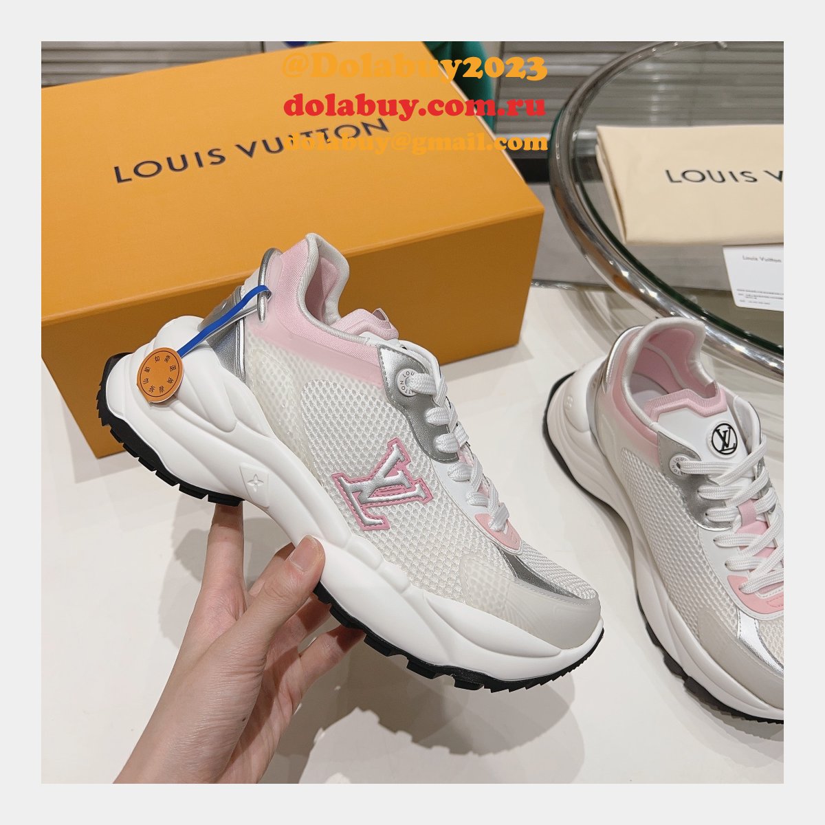 Top Quality LOUIS VUITTON RUN55 Sneakers