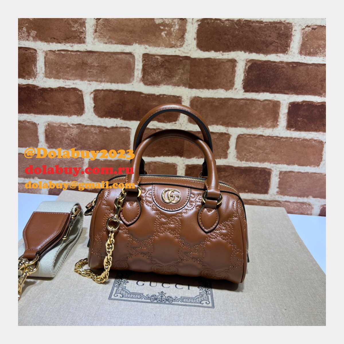 G*u*i best perfect gg matelassé leather top handle 702251 replica bag