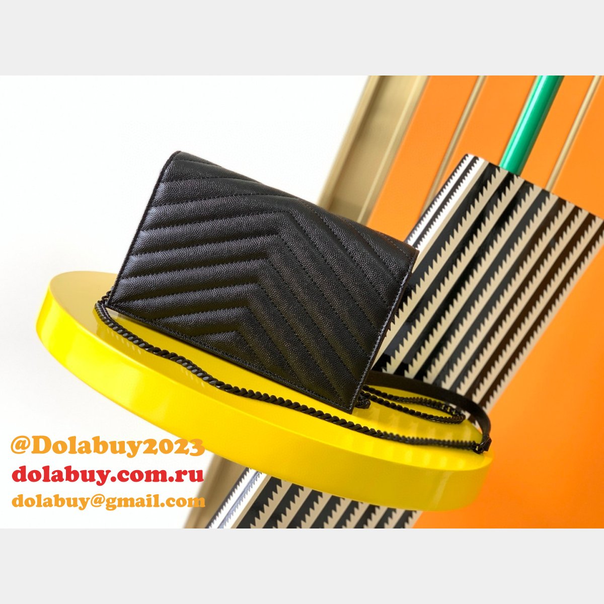 YSL Cheap Monogram Chain 19cm WOC 393953