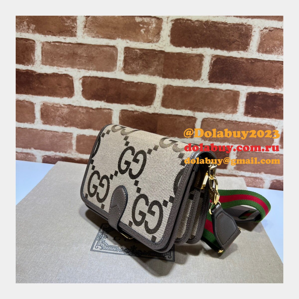G*u*i high quality replica jumbo gg canvas shoulder 699438 bag