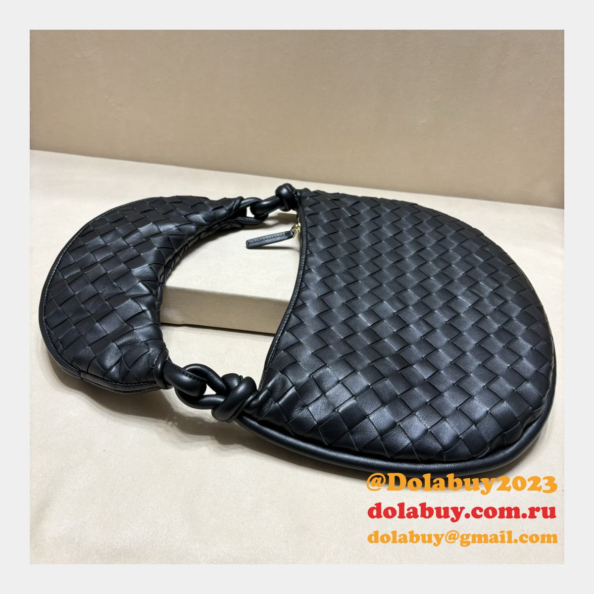 Luxury BOTTEGA VENETA Gemelli intrecciato HANDBAG