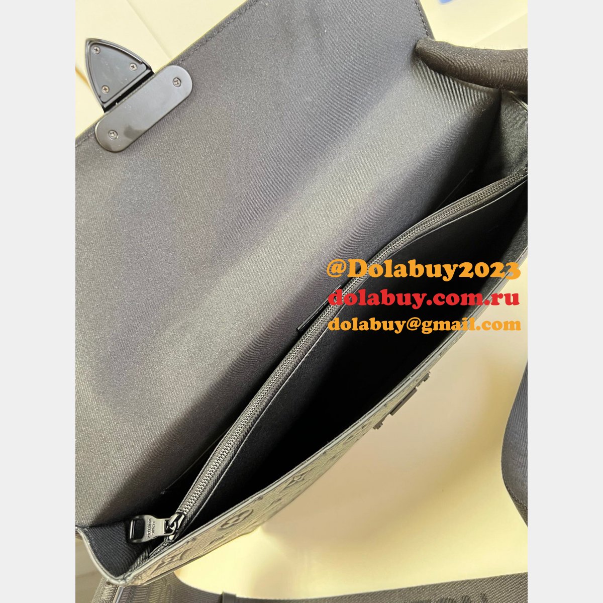 Luxury Deals Louis Vuitton Replica S LOCK BRIEFCASE M20835 Bag