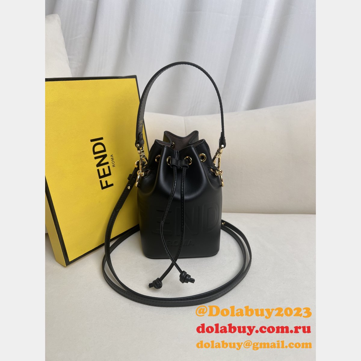 wholesale F**di mon tresor small bucket bag