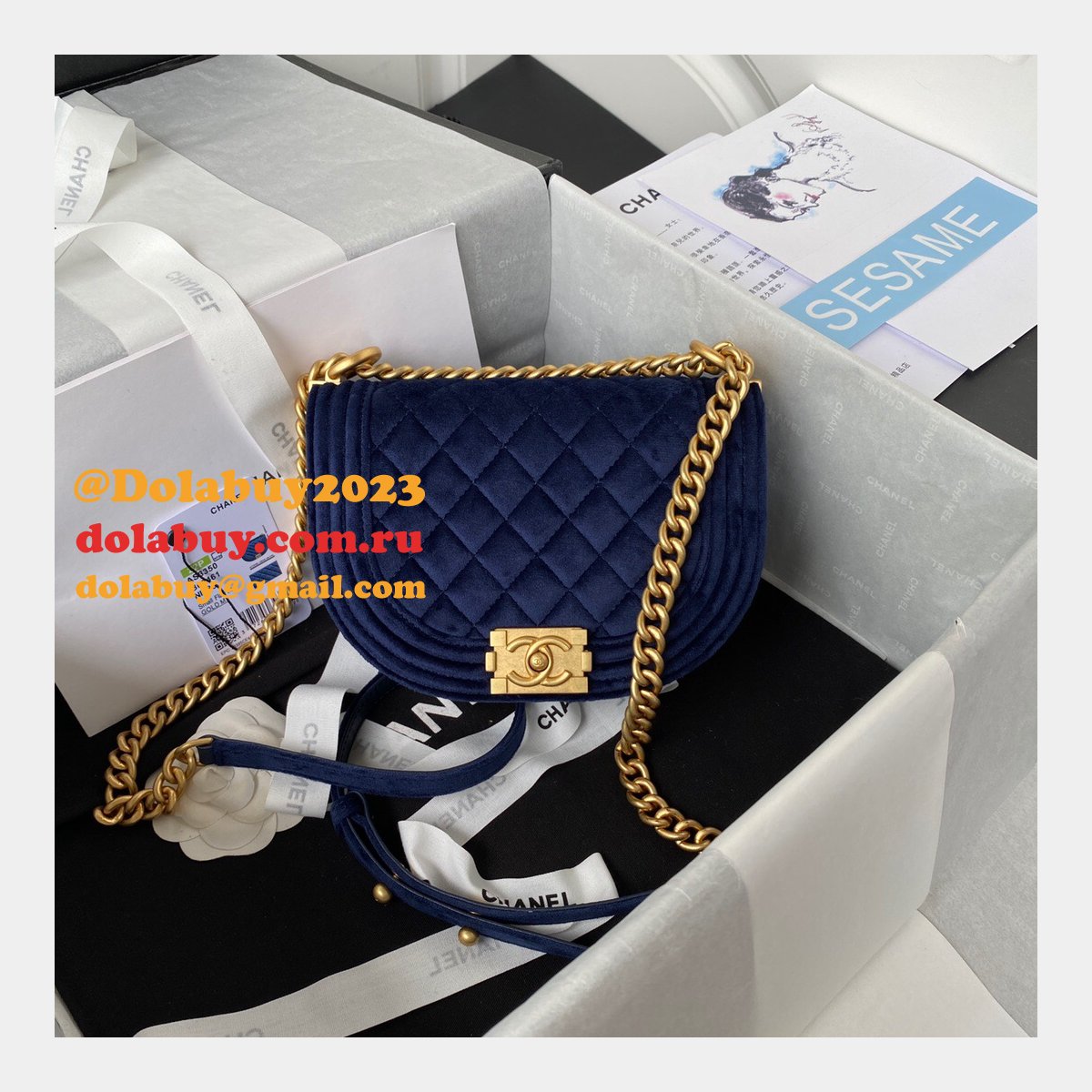 How To Buy AS3350 Replica Bags Messenger Boy China